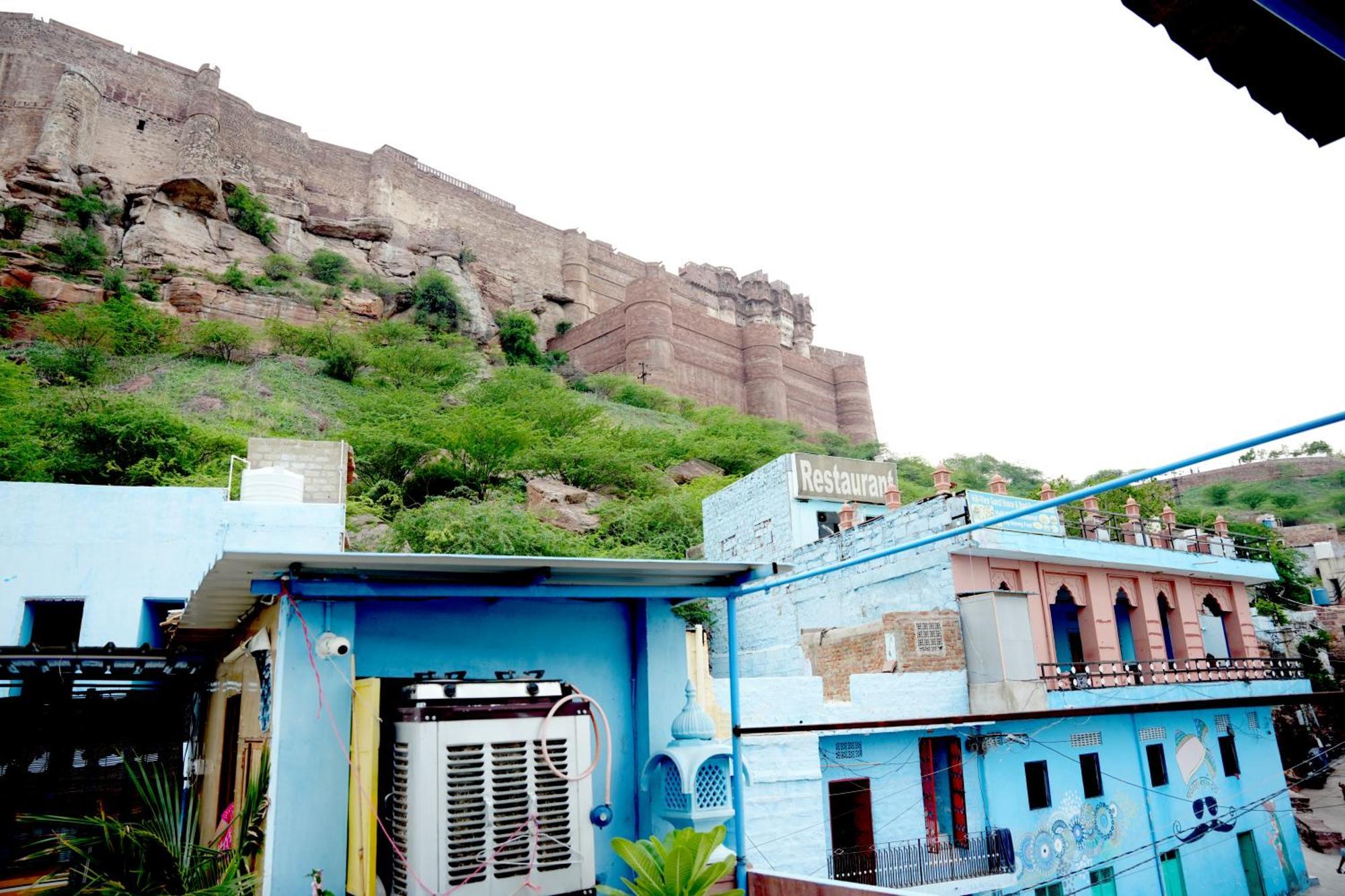 Mh Guest House Jodhpur  Eksteriør billede