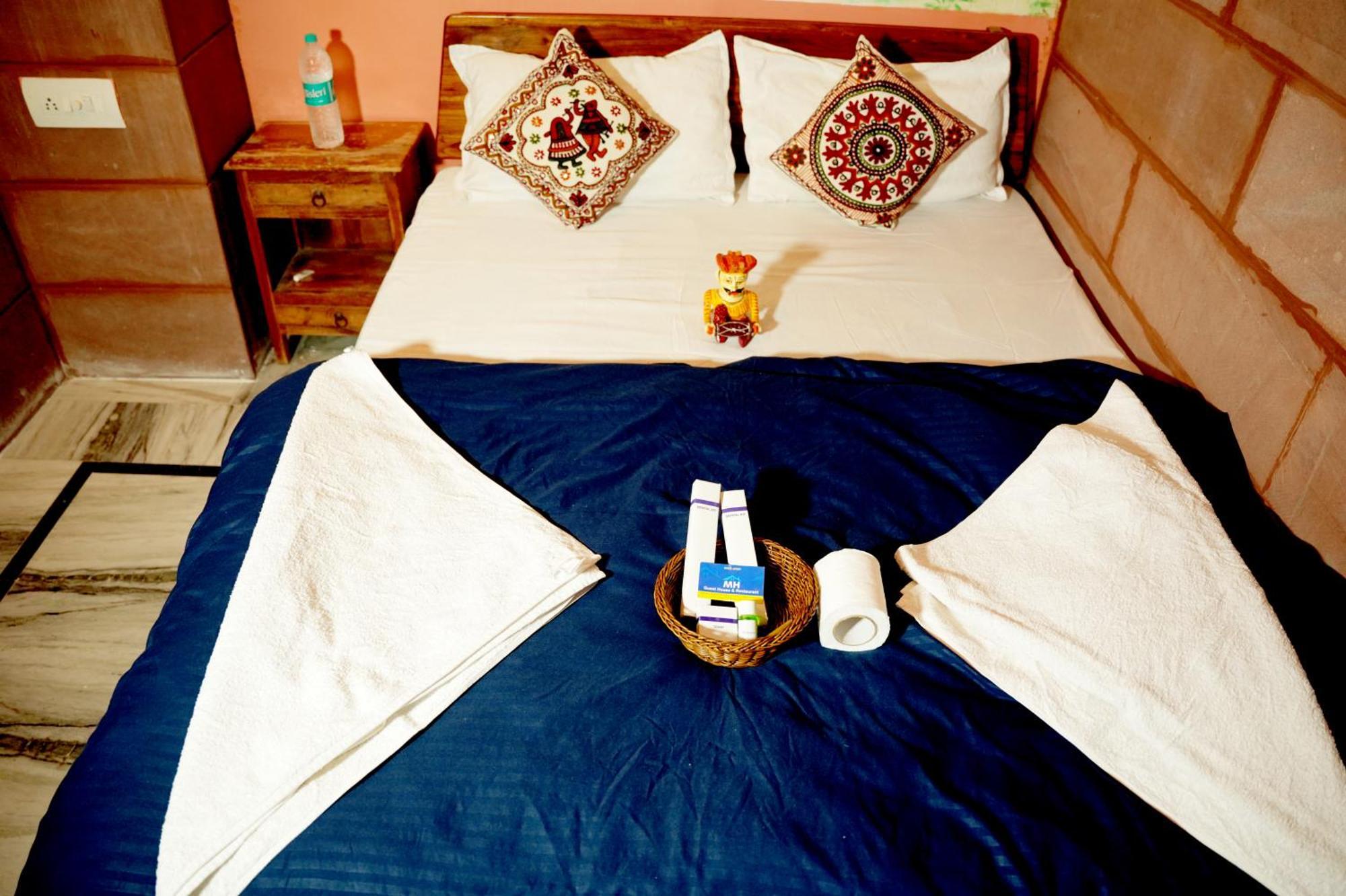 Mh Guest House Jodhpur  Eksteriør billede