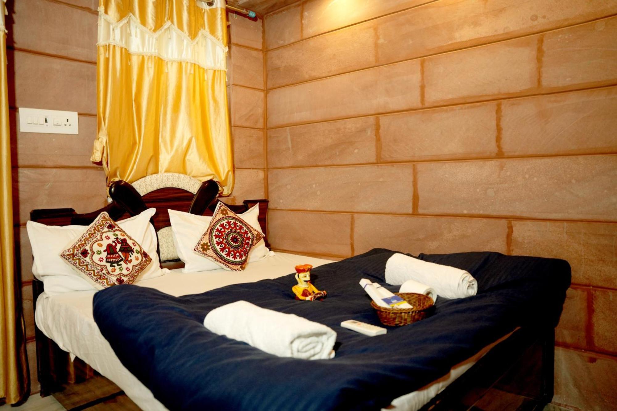 Mh Guest House Jodhpur  Eksteriør billede